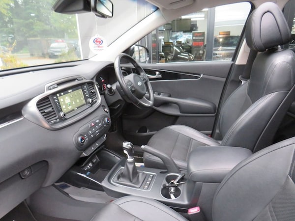 Used Kia Sorento 2015 for sale - 76261319: Photo 29