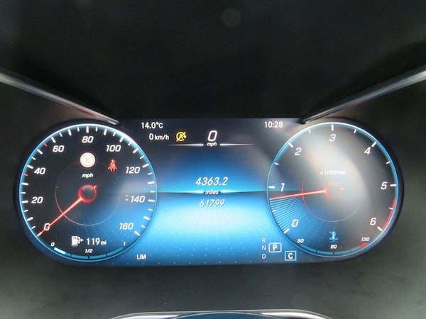 Used Mercedes-Benz C Class 2020 for sale - 76333288: Photo 11