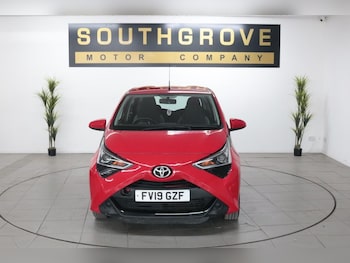 Used Toyota AYGO 2019 for sale - 76266809: Photo 2
