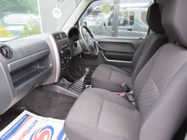 Used Suzuki Jimny 2014 for sale - 76185062: Photo 17