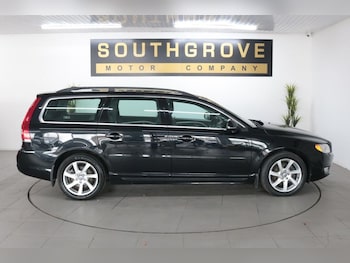 Used Volvo V70 2014 for sale - 76395682: Photo