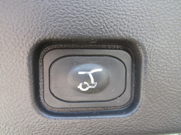Used Ford Mondeo 2018 for sale - 76068252: Photo 30