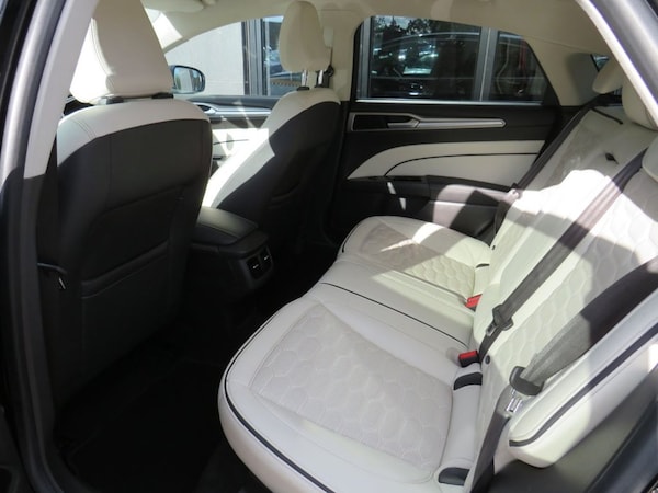 Used Ford Mondeo 2018 for sale - 76068252: Photo 6