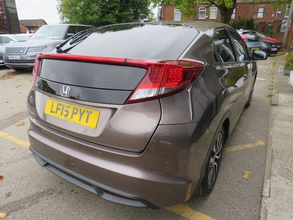 Used Honda Civic 2015 for sale - 76223816: Photo 32