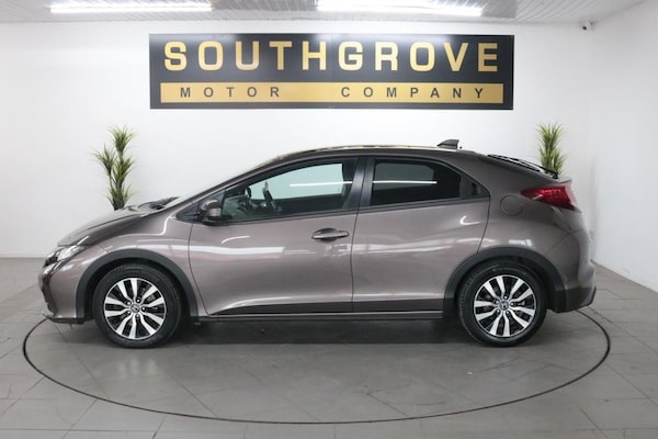 Used Honda Civic 2015 for sale - 76223816: Photo 4