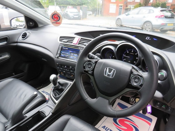 Used Honda Civic 2015 for sale - 76223816: Photo 5