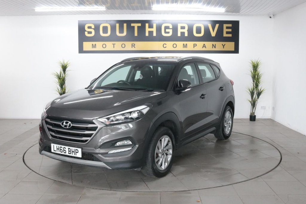 Used Hyundai TUCSON 2016 for sale - 76430445: Photo 2