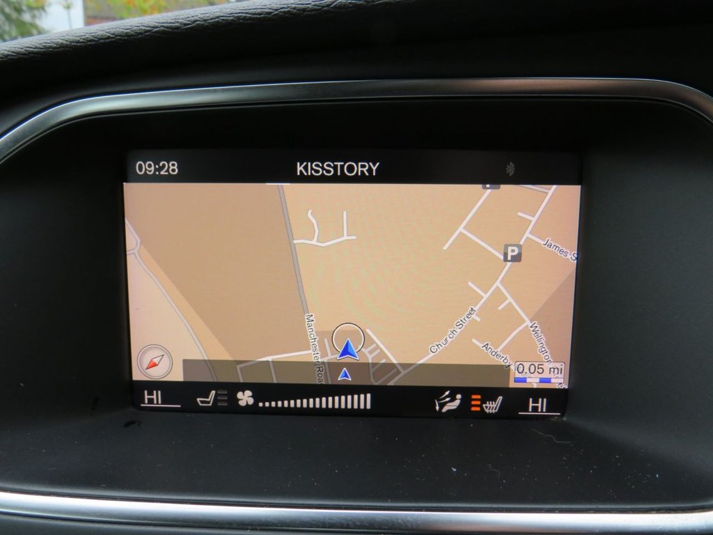 Used Volvo V40 2018 for sale - 76395912: Photo 17