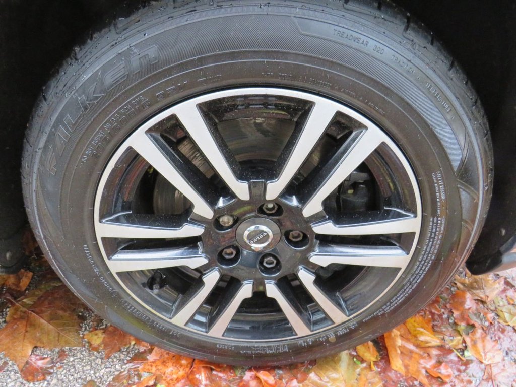 Used Volvo V40 2018 for sale - 76395912: Photo 19