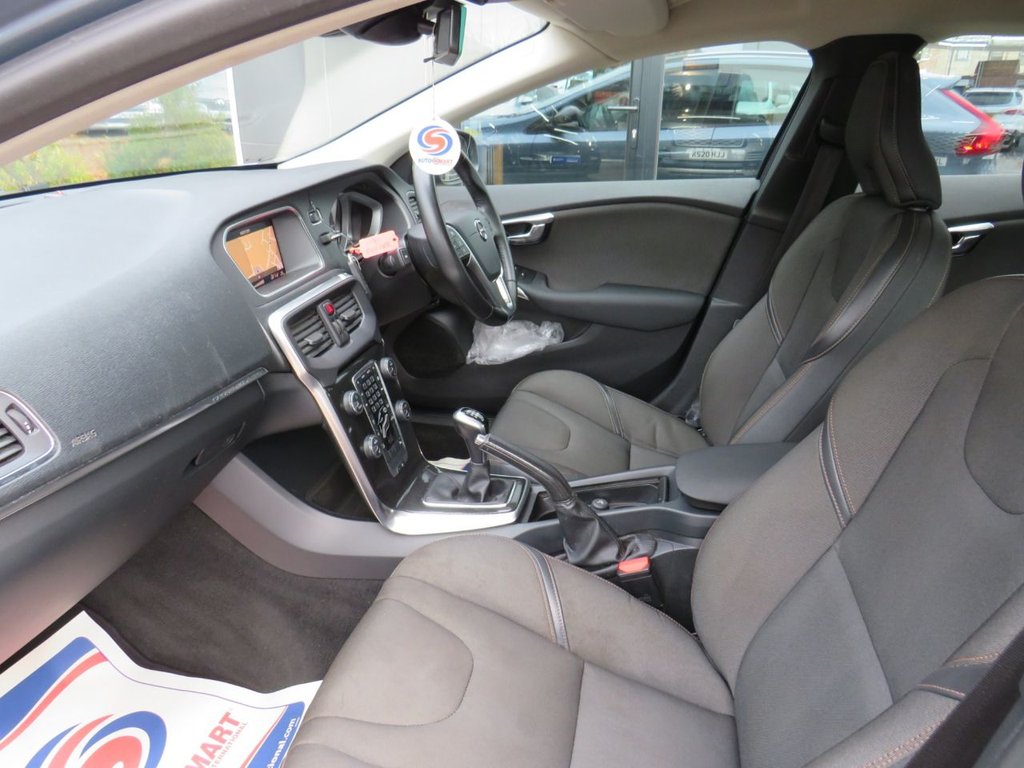 Used Volvo V40 2018 for sale - 76395912: Photo 24