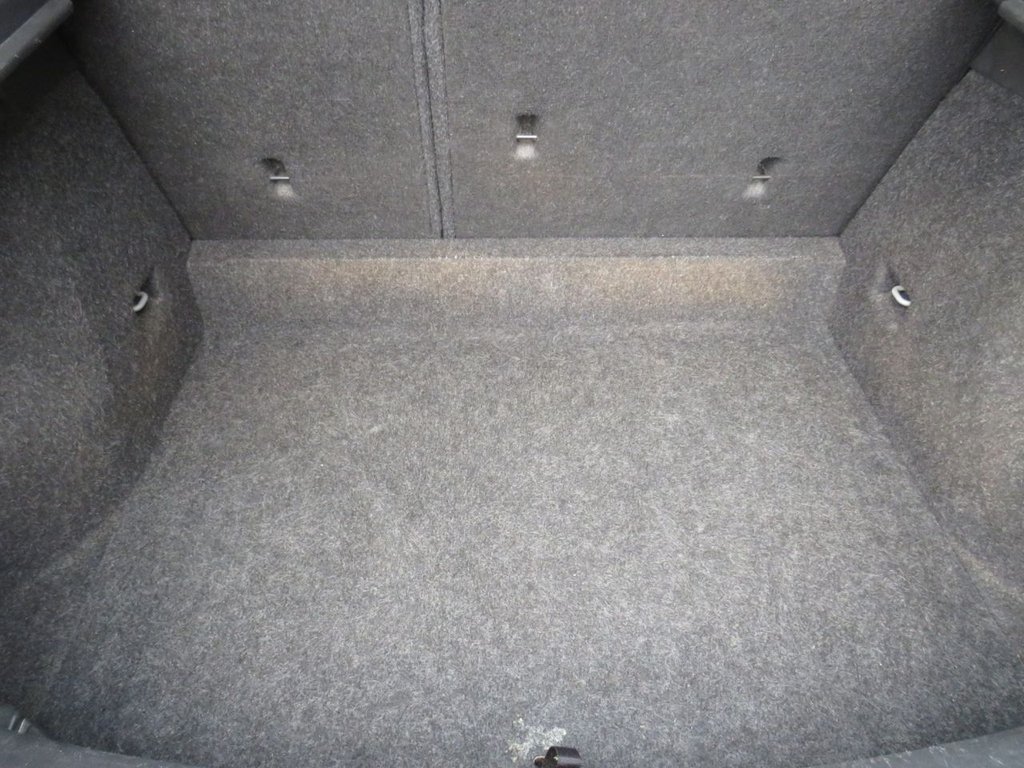 Used Volvo V40 2018 for sale - 76395912: Photo 29