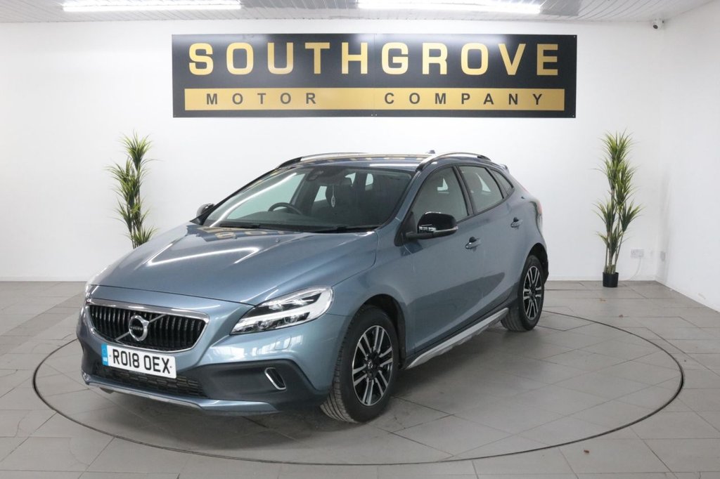 Used Volvo V40 2018 for sale - 76395912: Photo 3