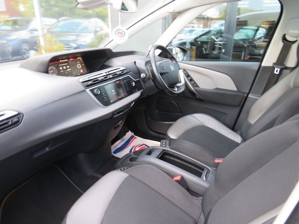 Used Citroen C4 Grand Picasso 2018 for sale - 76323141: Photo 27