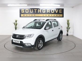 Used Dacia Sandero Stepway 2018 for sale - 76132116: Photo 3