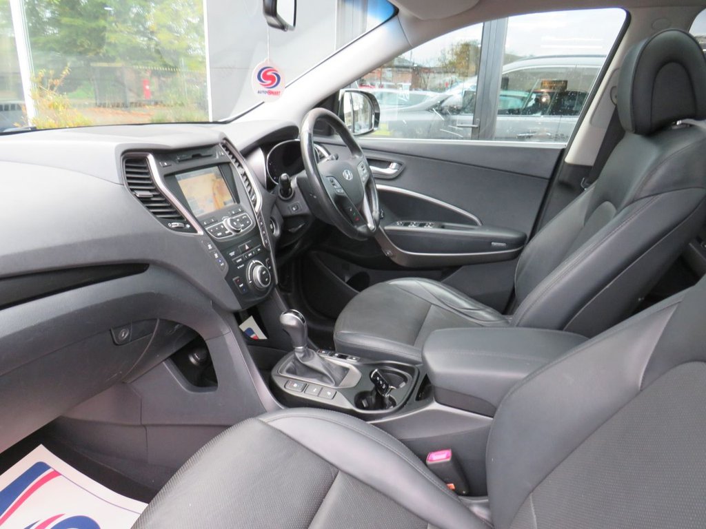 Used Hyundai Santa Fe 2015 for sale - 76367787: Photo 28