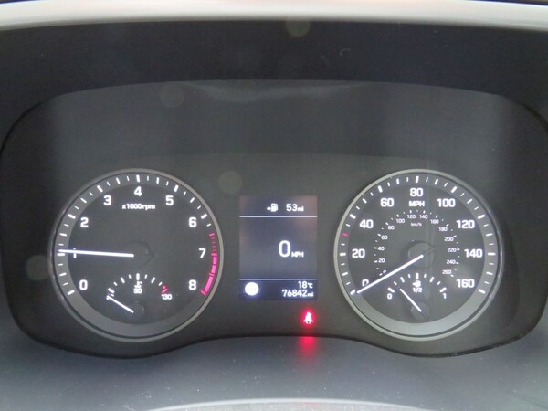 Used Hyundai TUCSON 2019 for sale - 76080600: Photo 9