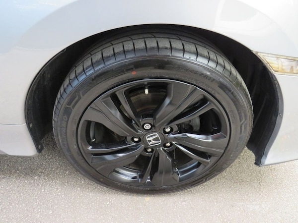 Used Honda Civic 2019 for sale - 76118517: Photo 17