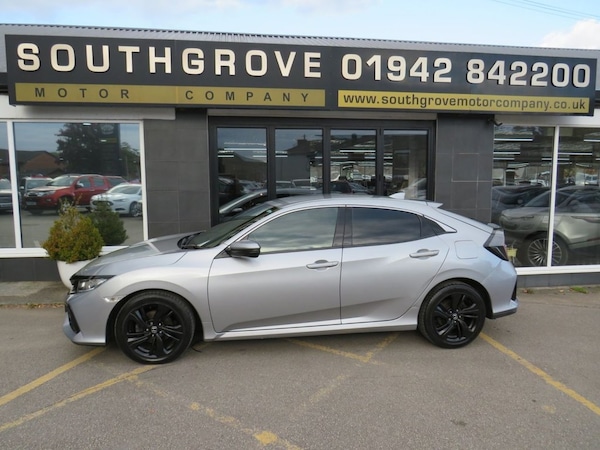 Used Honda Civic 2019 for sale - 76118517: Photo 18