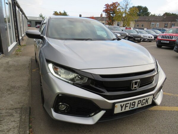 Used Honda Civic 2019 for sale - 76118517: Photo 19