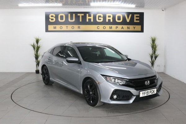 Used Honda Civic 2019 for sale - 76118517: Photo 1