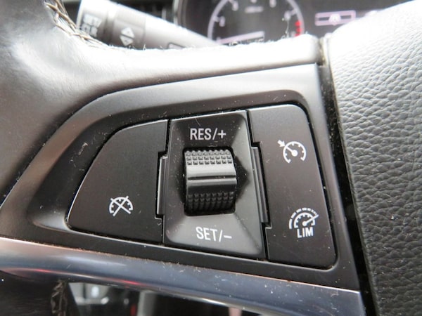 Used Vauxhall Mokka X 2018 for sale - 76105471: Photo 14