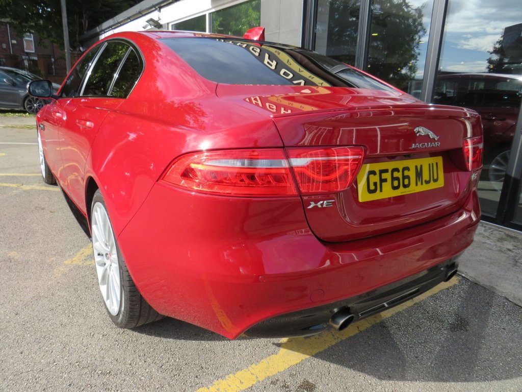 Used Jaguar XE 2016 for sale - 76202533: Photo 30