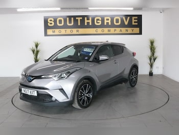 2017 (17) - 1.8 VVT-h Excel SUV 5dr Petrol Hybrid CVT Euro 6 (s/s) (122 ps)