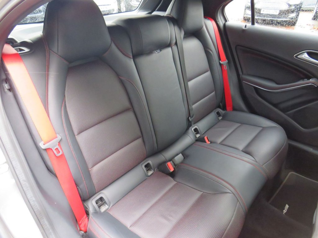 Used Mercedes-Benz A-Class 2015 for sale - 76454138: Photo 11