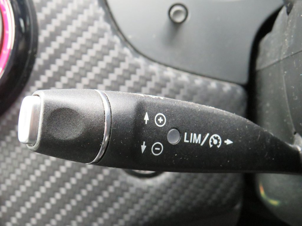 Used Mercedes-Benz A-Class 2015 for sale - 76454138: Photo 14