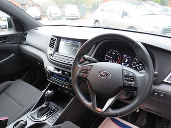 Used Hyundai TUCSON 2018 for sale - 76469902: Photo