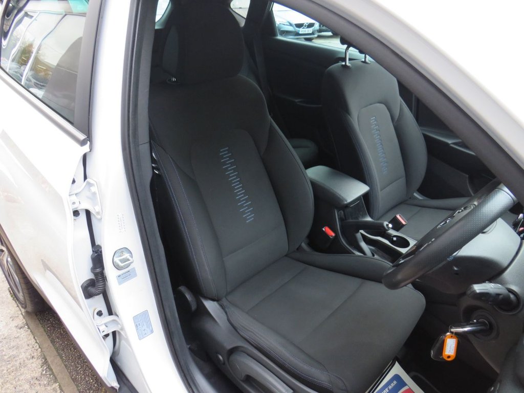 Used Hyundai TUCSON 2018 for sale - 76469902: Photo 5