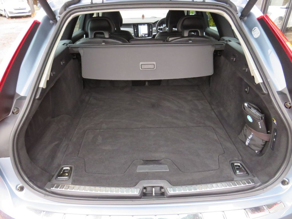 Used Volvo V90 2017 for sale - 76454212: Photo 15