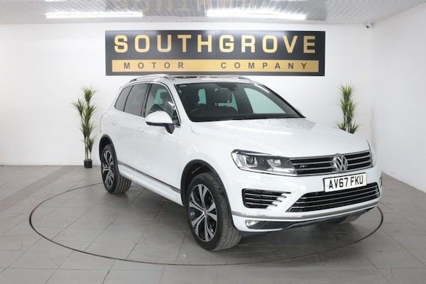 Used Volkswagen Touareg 2017 for sale - 76235492: Photo 1