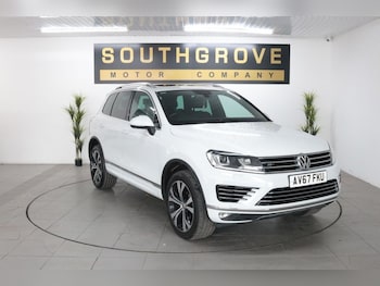 Volkswagen - Touareg