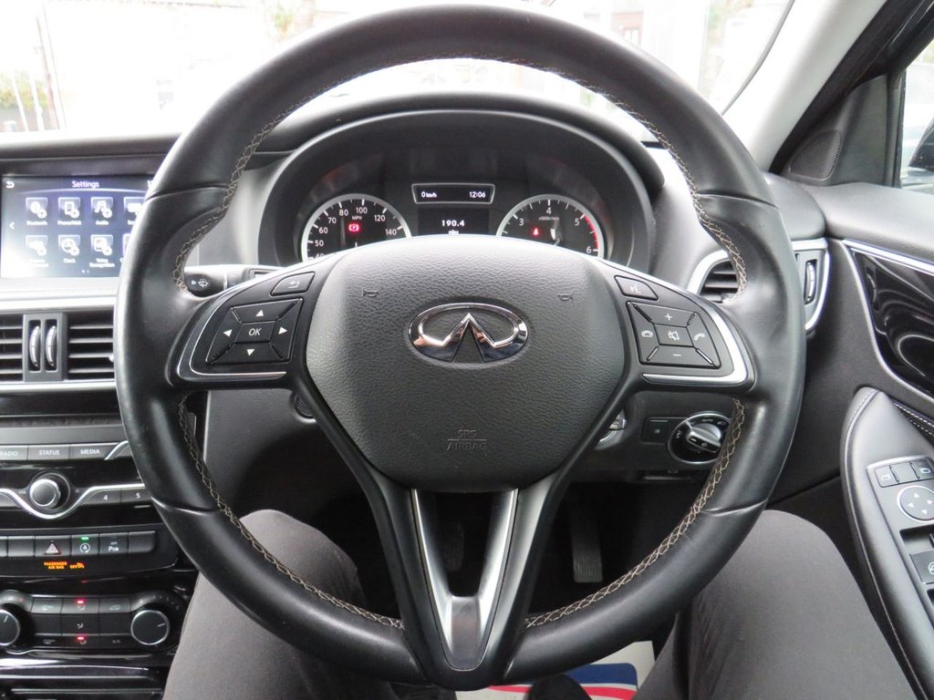 Used Infiniti Q30 2016 for sale - 76429636: Photo 11