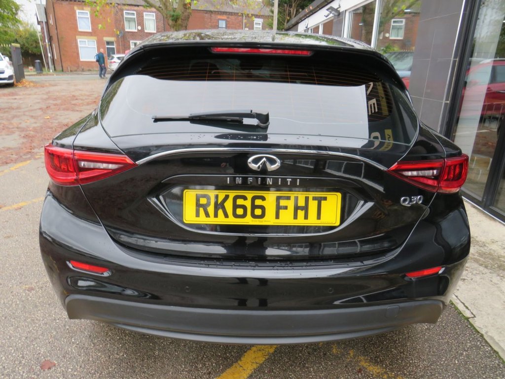 Used Infiniti Q30 2016 for sale - 76429636: Photo 24