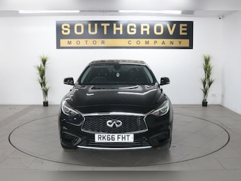 Used Infiniti Q30 2016 for sale - 76429636: Photo