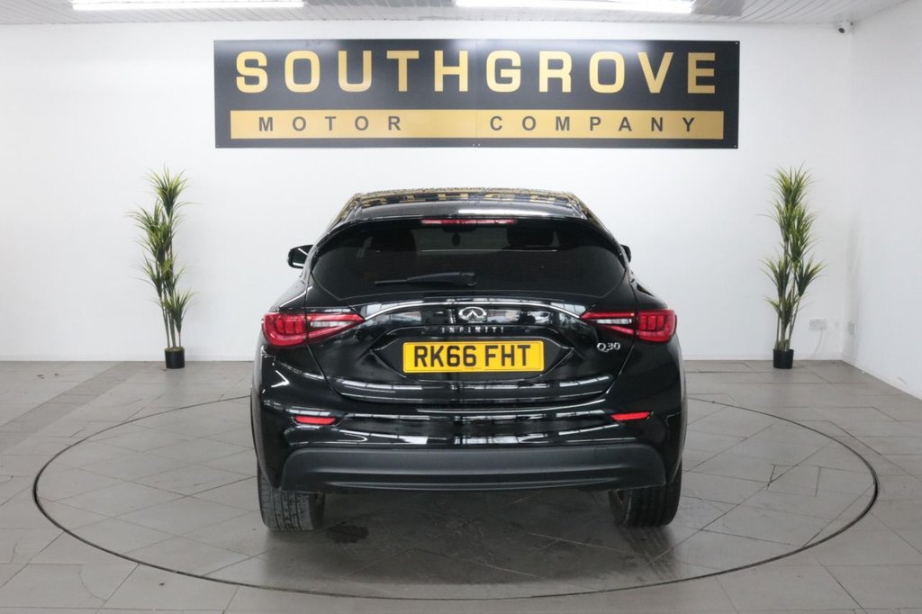 Used Infiniti Q30 2016 for sale - 76429636: Photo 8