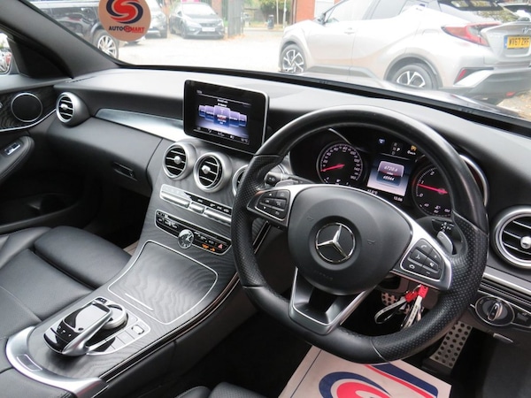 Used Mercedes-Benz C Class 2018 for sale - 76279510: Photo 6