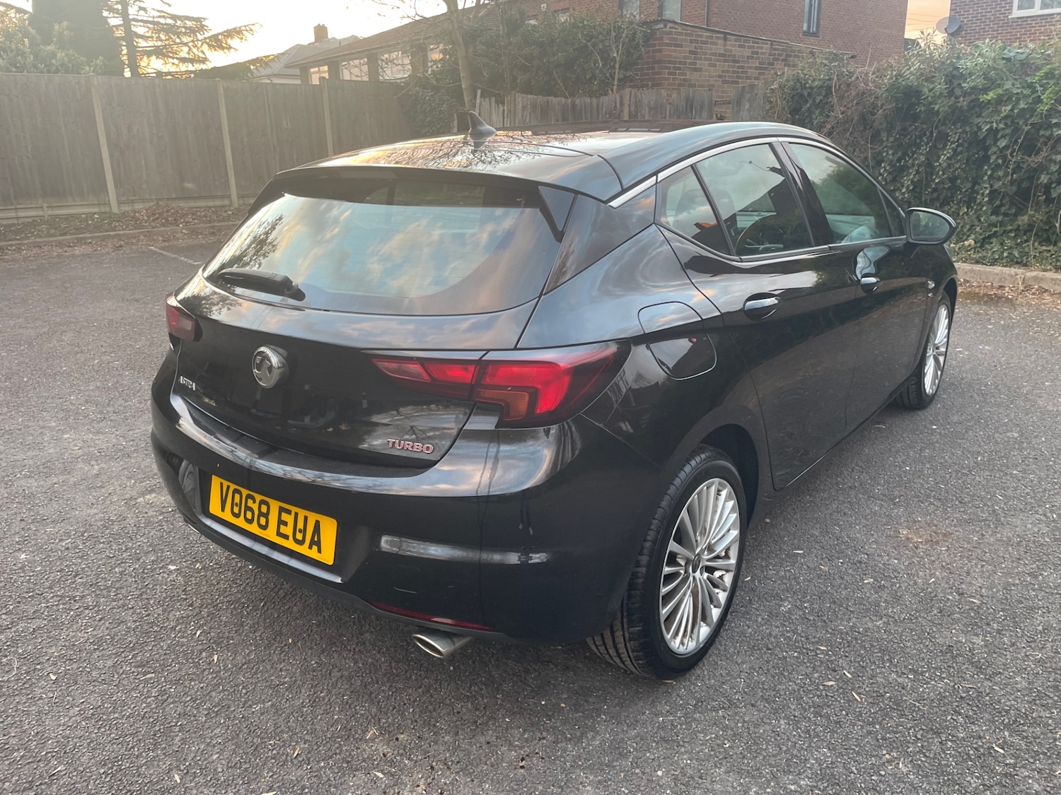 Used Vauxhall Astra 2018 for sale - 78085105: Photo 3