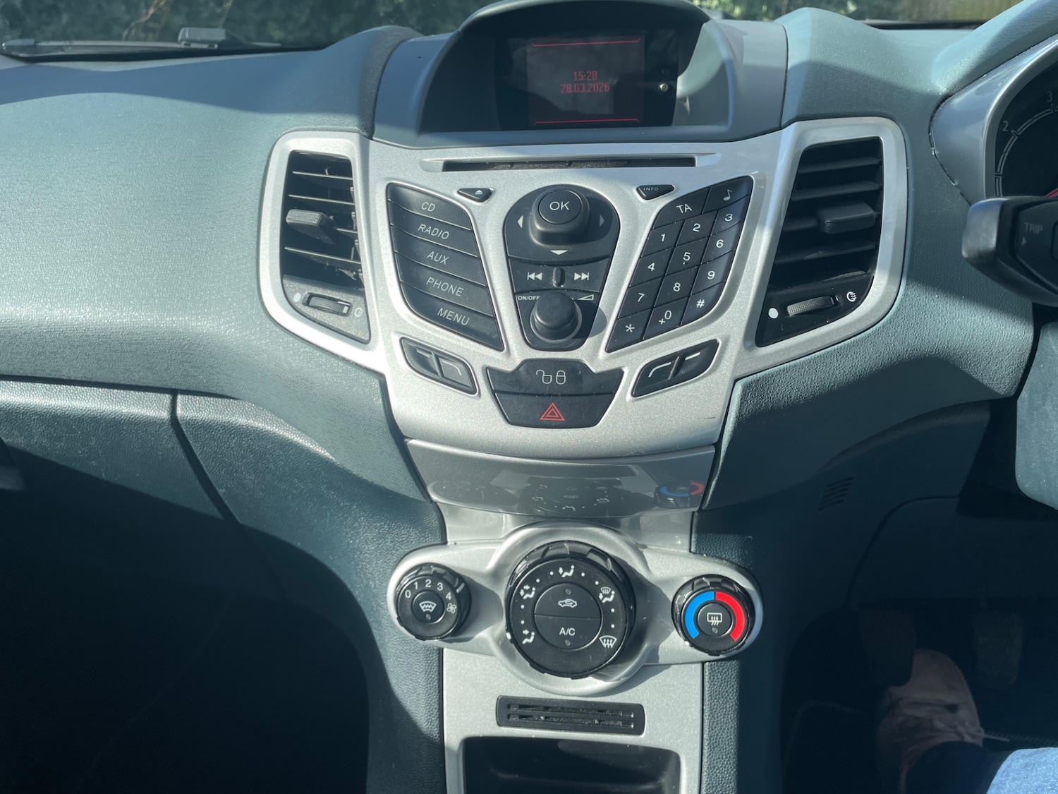 Used Ford Fiesta 2009 for sale - 78085097: Photo 12