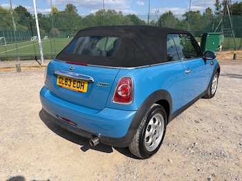Used MINI Convertible 2014 for sale - 79611923: Photo