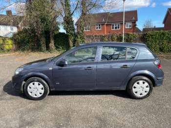 Used Vauxhall Astra 2010 for sale - 73976532: Photo