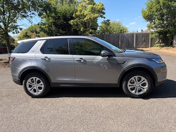 Used Land Rover Discovery Sport 2020 for sale - 79611470: Photo