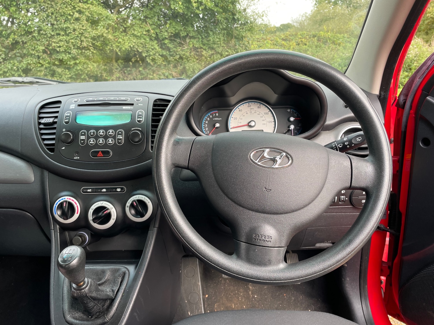 Used Hyundai i10 2009 for sale - 76172549: Photo 9