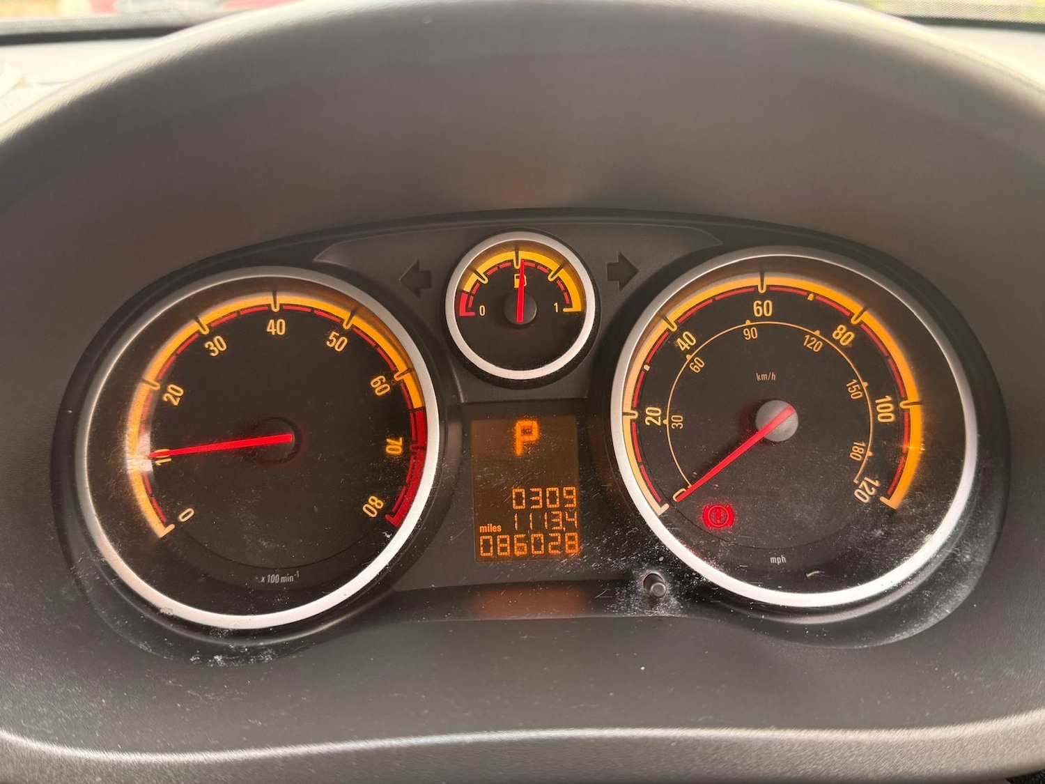 Used Vauxhall Corsa 2011 for sale - 77675609: Photo 12