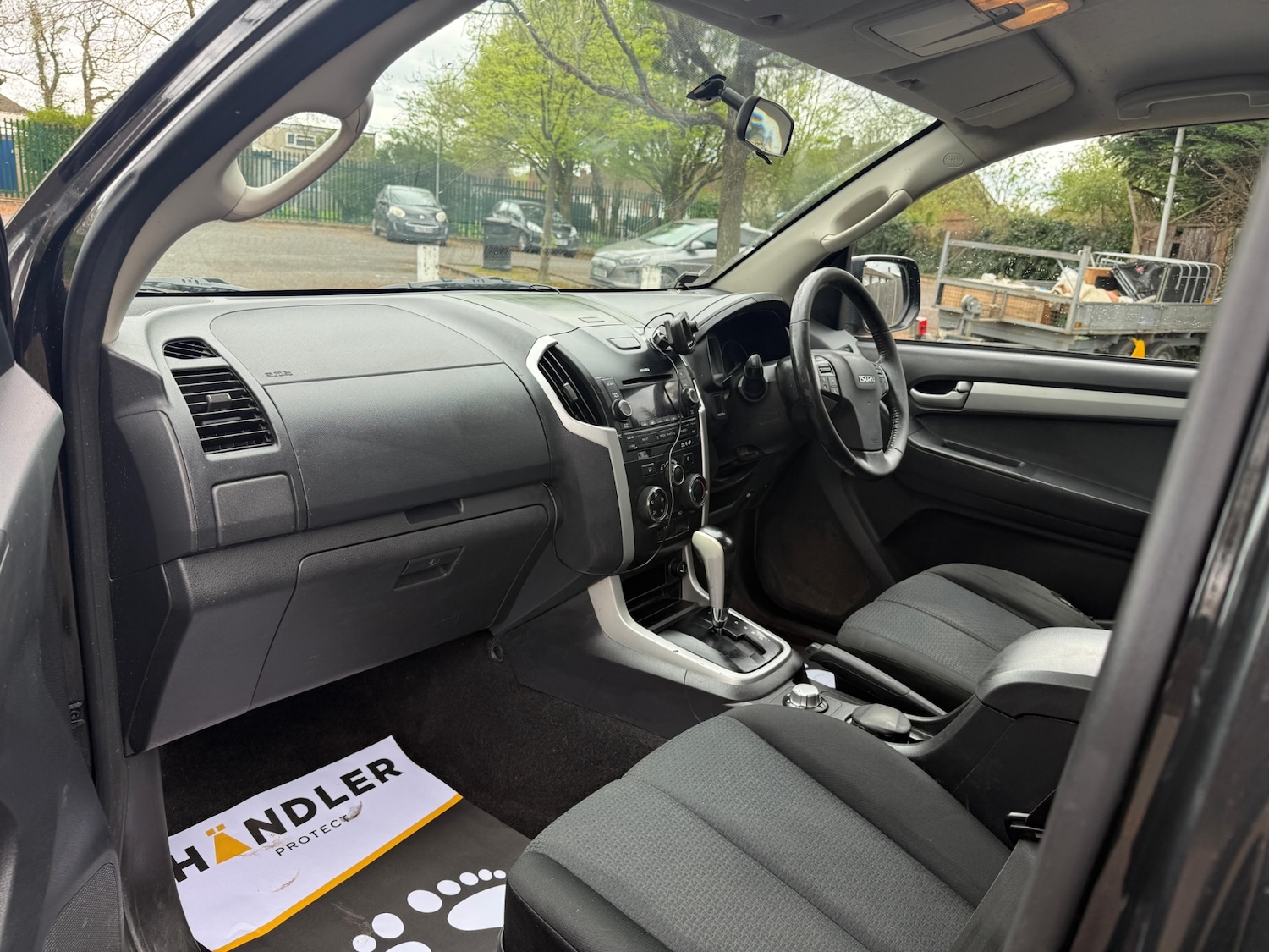 Used Isuzu D-Max 2015 for sale - 78154714: Photo 9