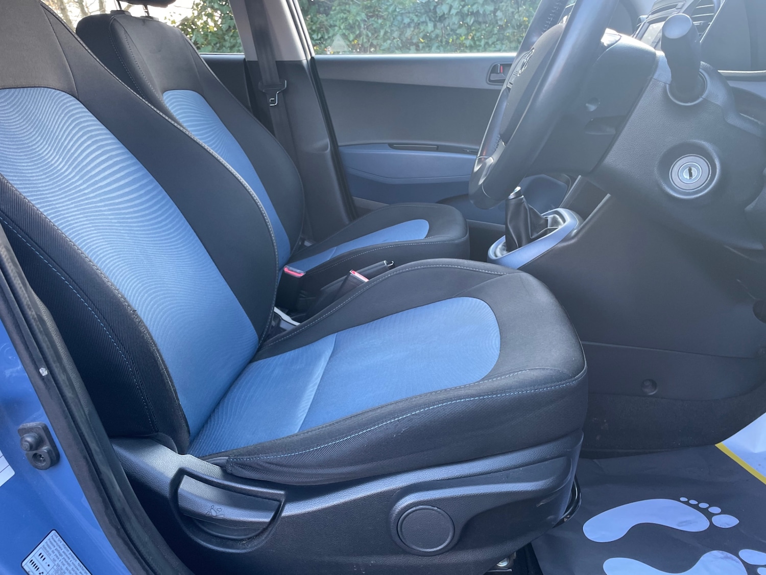 Used Hyundai i10 2015 for sale - 77938534: Photo 10