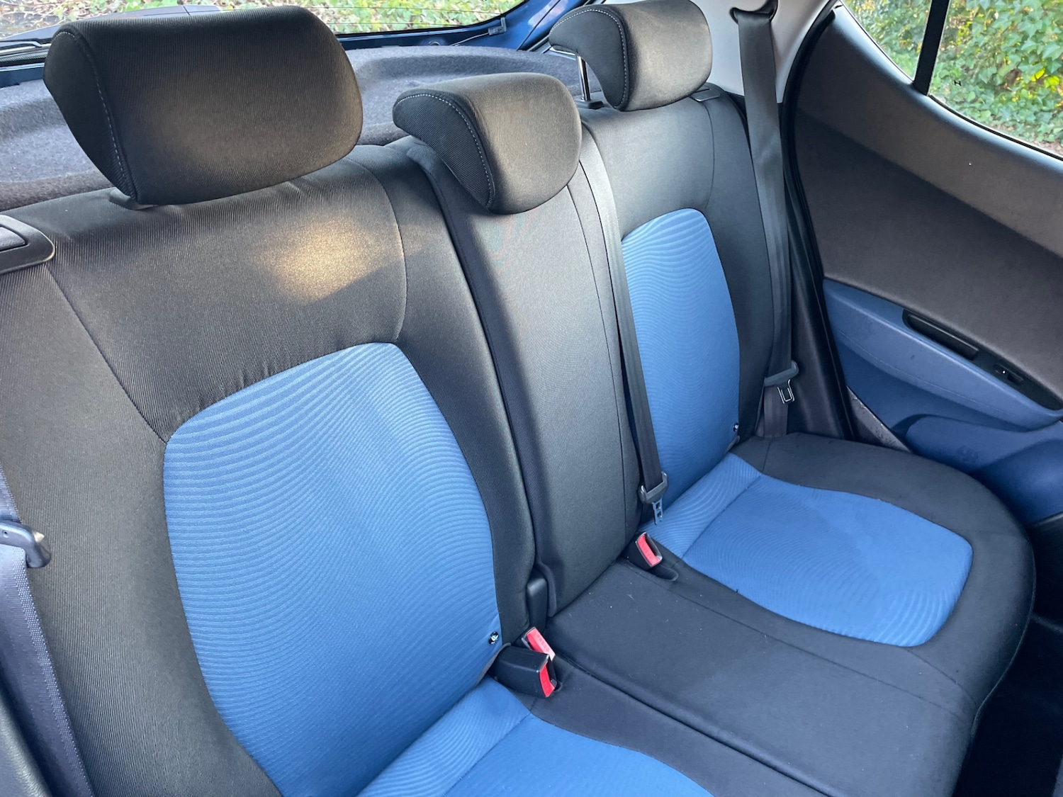 Used Hyundai i10 2015 for sale - 77938534: Photo 9