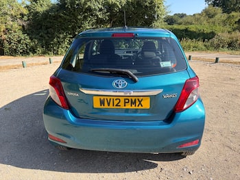 Used Toyota Yaris 2012 for sale - 79611461: Photo